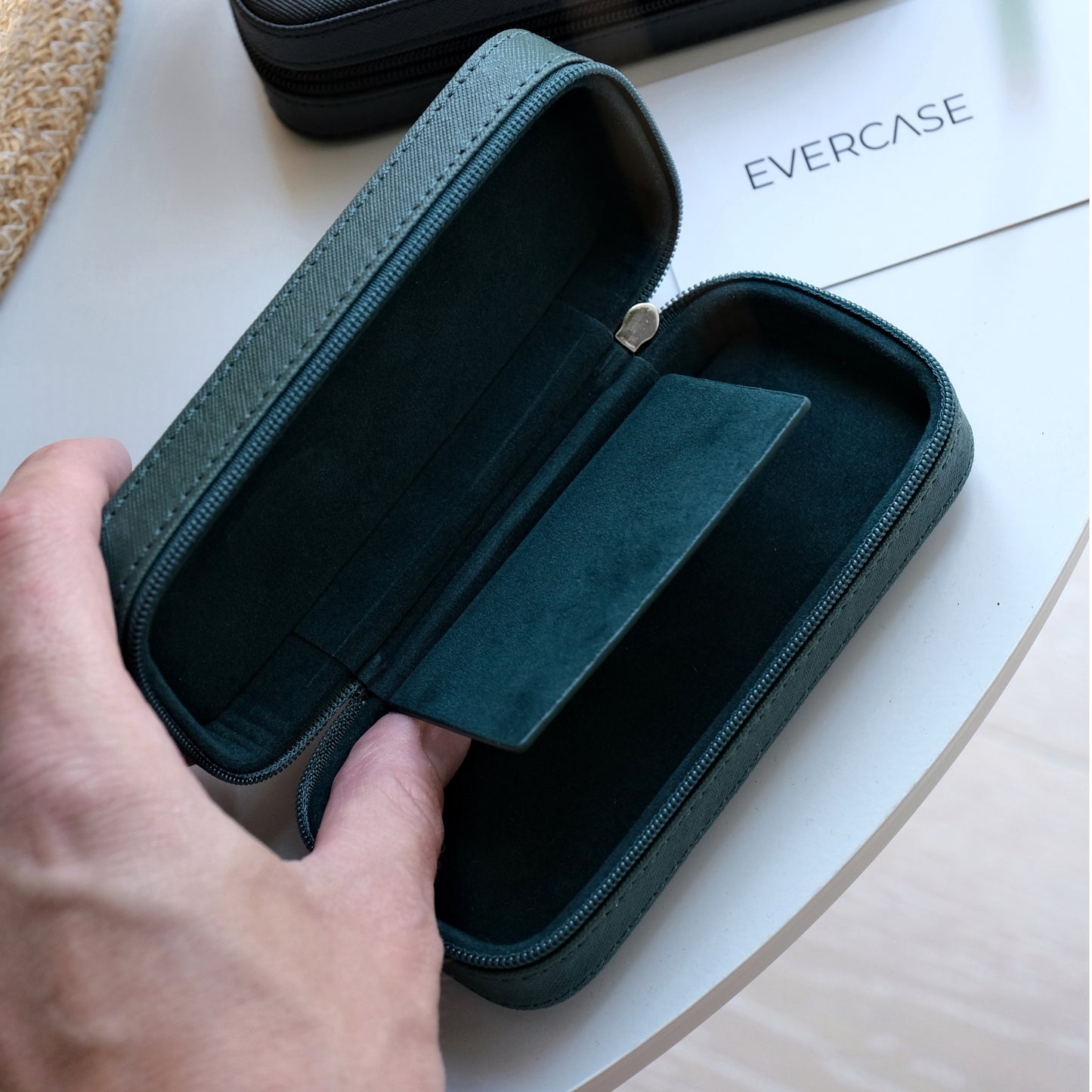 Single Watch Case